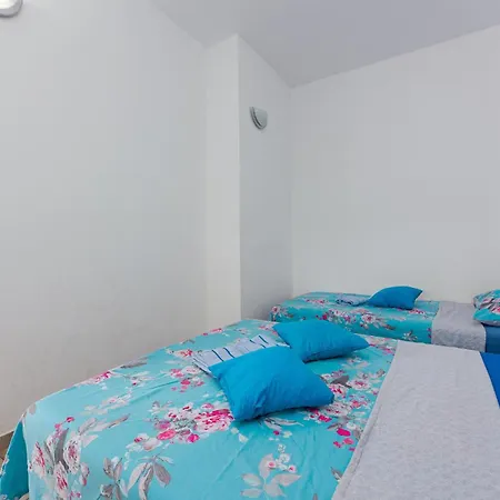 Cozy In Privlaka With Wifi Apartamento Privlaka (Zadar)