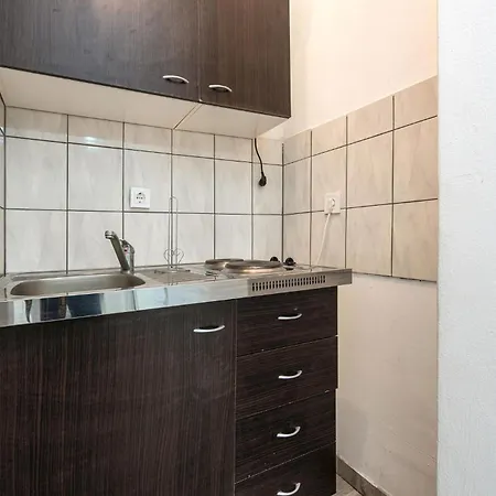 Cozy In Privlaka With Wifi Apartamento