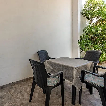 Cozy In Privlaka With Wifi Apartamento *